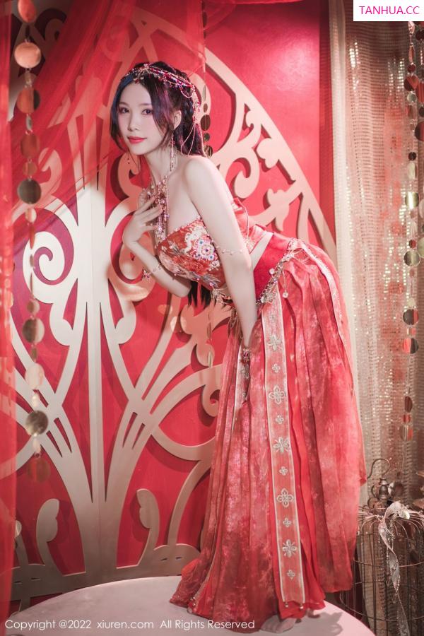 陈若依 抖娘利世 [XiuRen]高清写真图 2022.10.12 No.5699 利世第31张图片